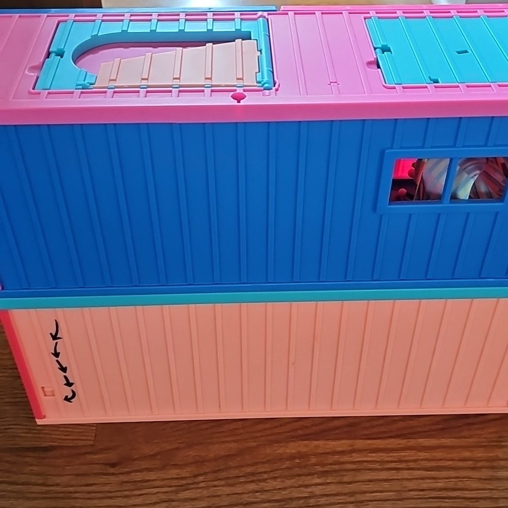 Lol Surprise Modular Doll Container House Clubhouse Playset - Picture 7 of 7